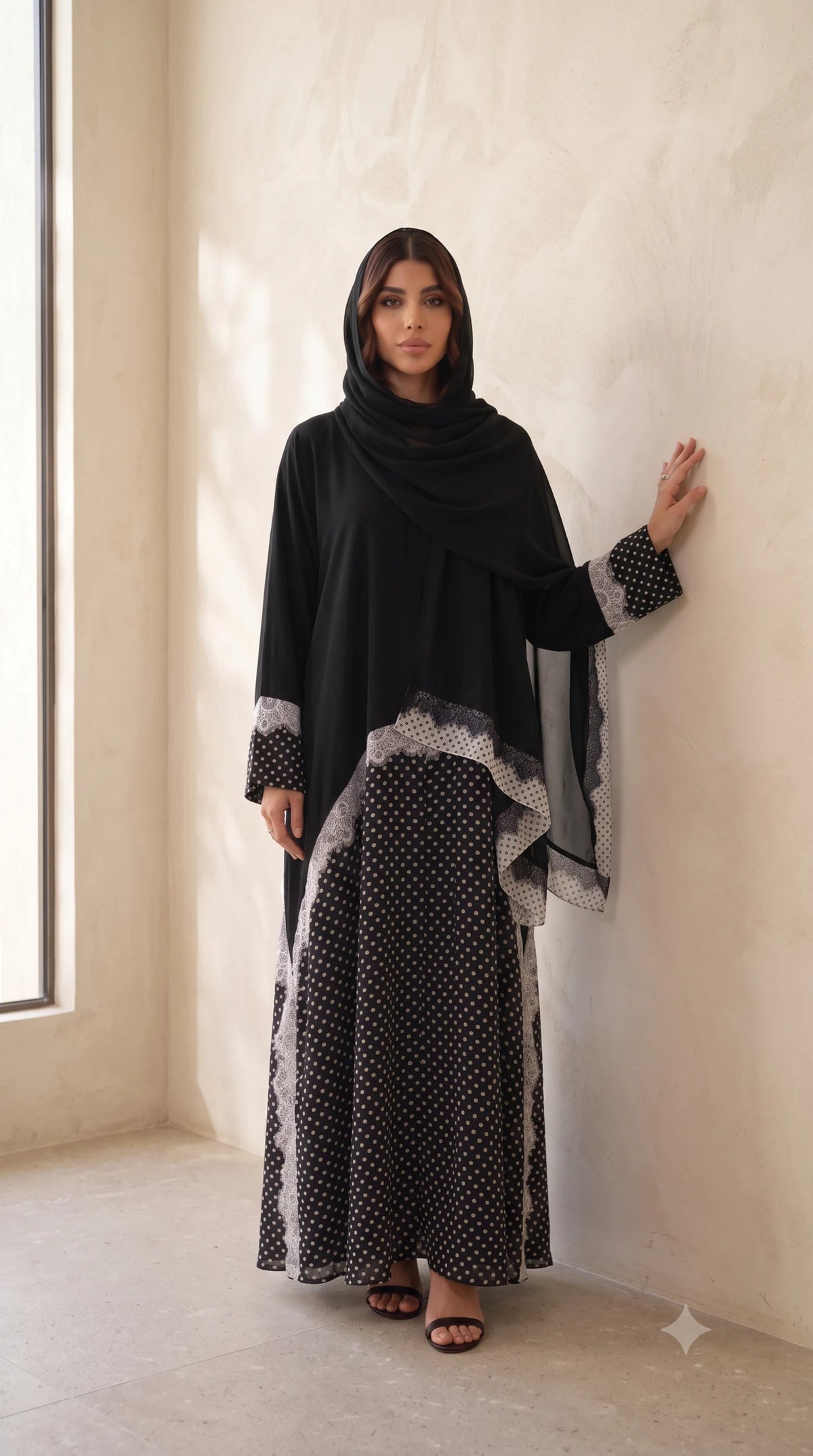 Bobble Abaya
